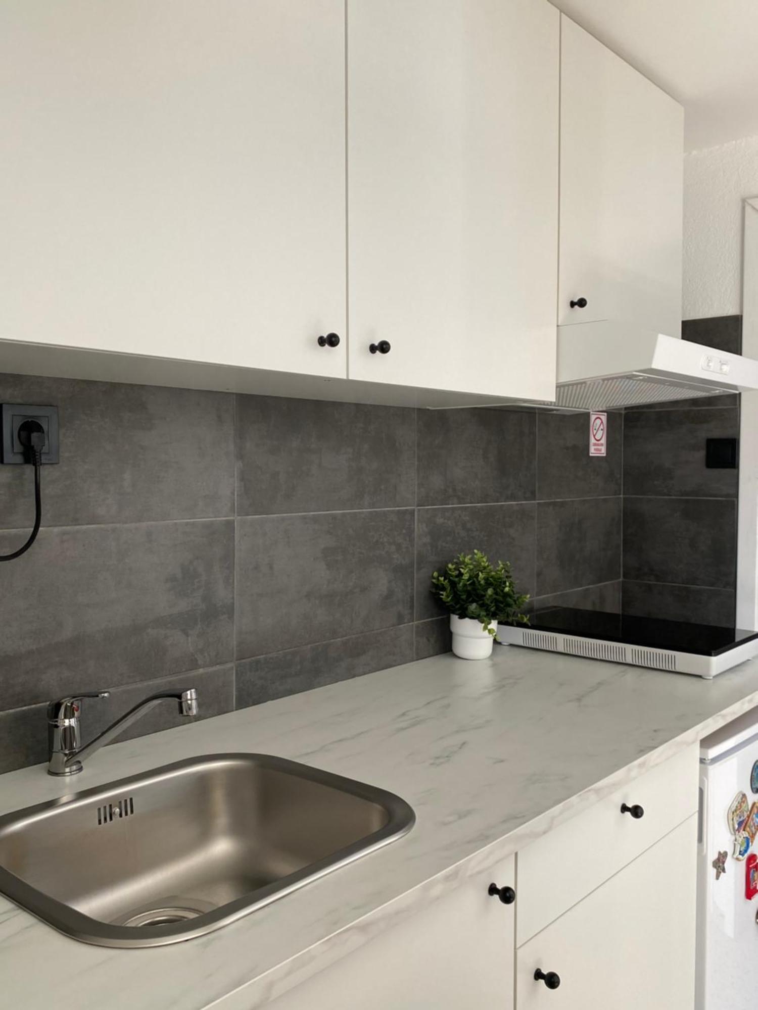 Studio Apartment Adrijana Zagreb Exteriör bild